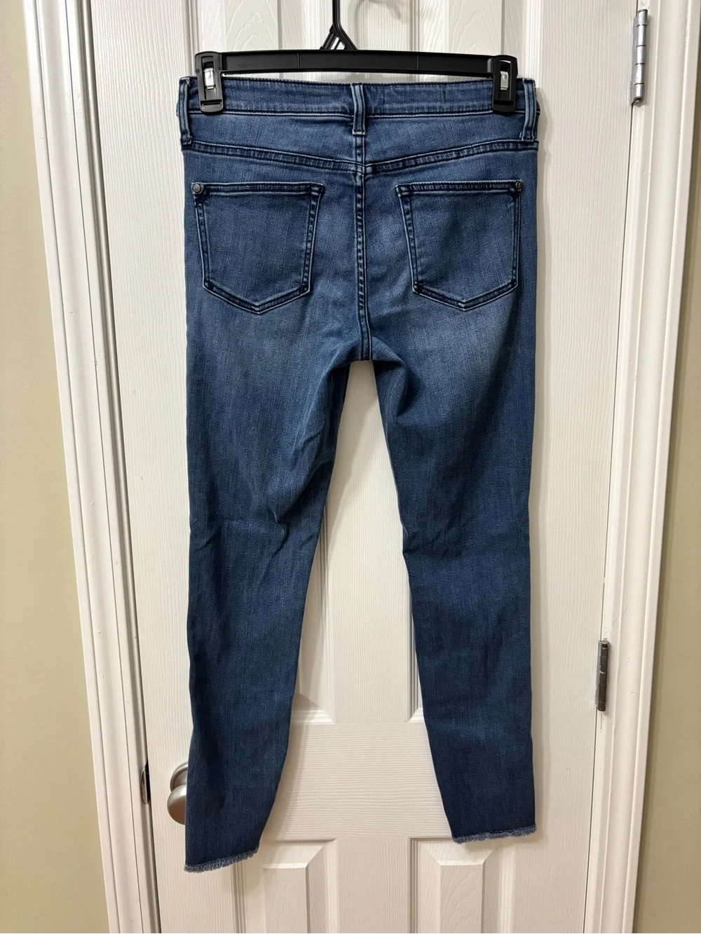Anthropologie Pilcro Script Raw Hem Mid Rise Crop Skinny Jeans Size 28